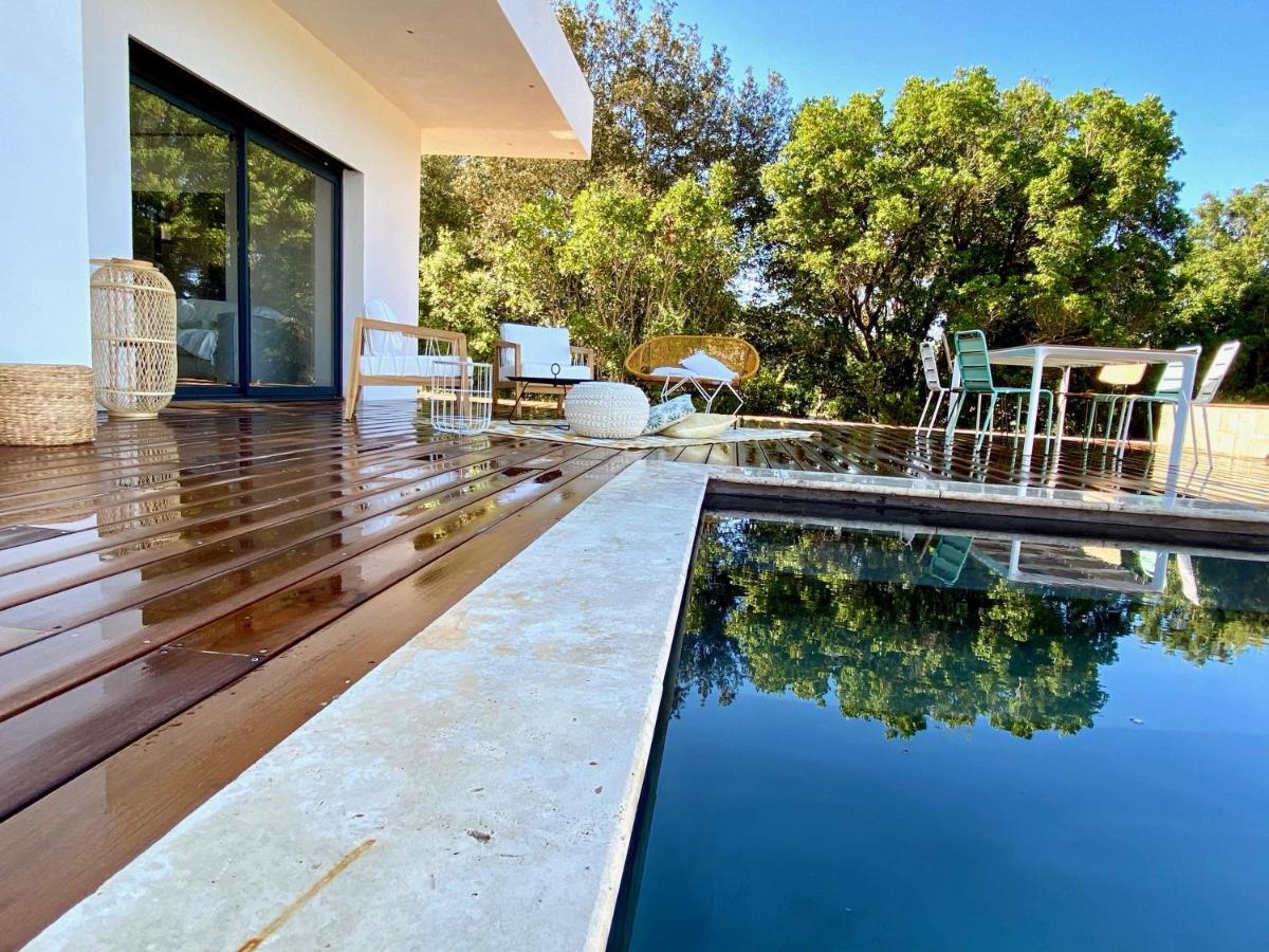 Villas De Standing Avec Magnifique Vue Mer Et Piscines Privees, Sagone Sagone  Exterior foto