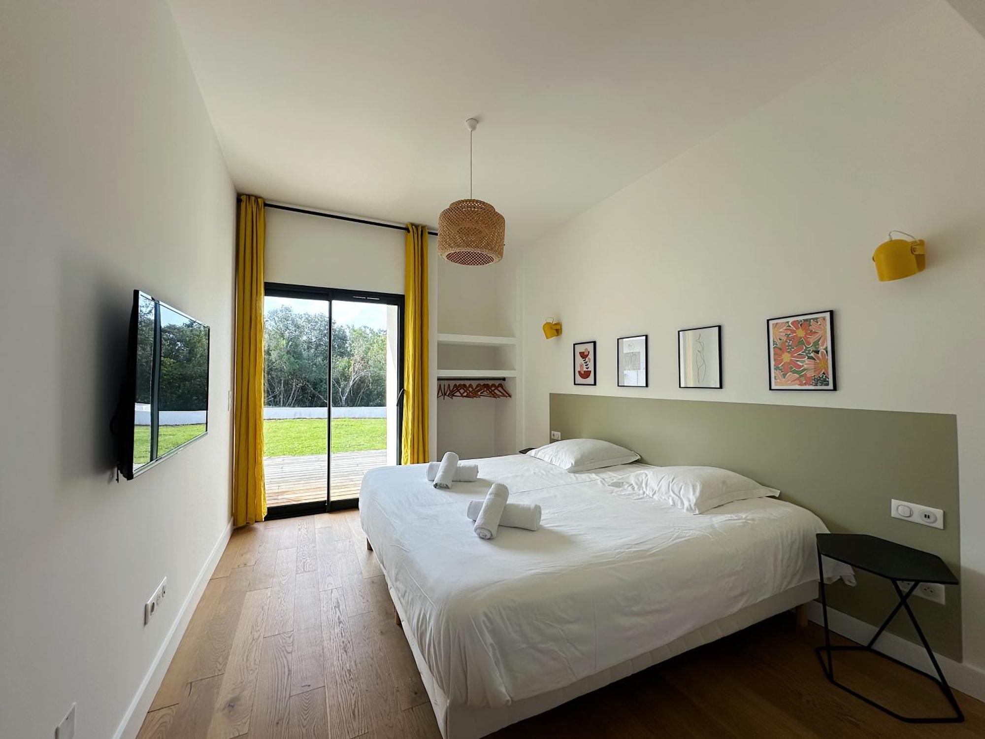 Villas De Standing Avec Magnifique Vue Mer Et Piscines Privees, Sagone Sagone  Exterior foto