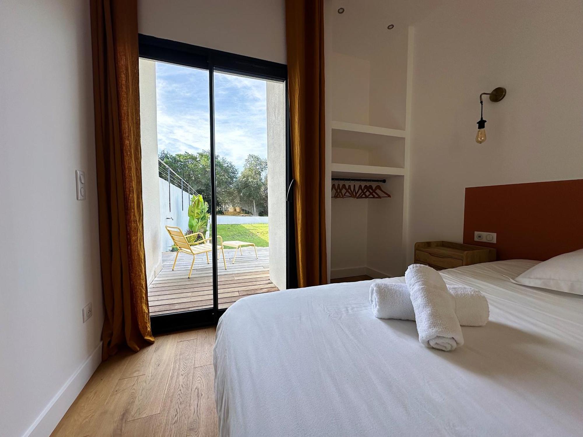 Villas De Standing Avec Magnifique Vue Mer Et Piscines Privees, Sagone Sagone  Exterior foto