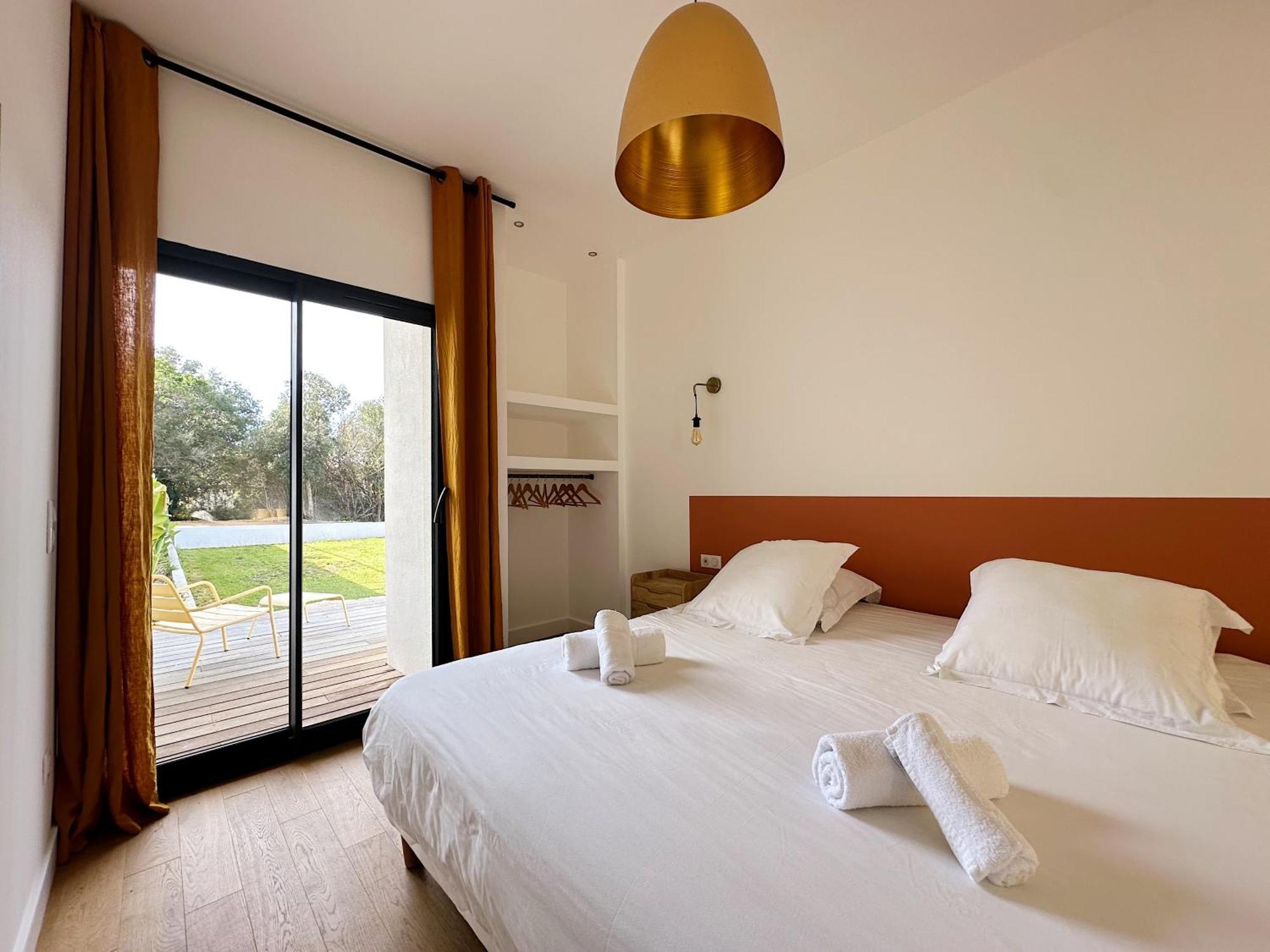 Villas De Standing Avec Magnifique Vue Mer Et Piscines Privees, Sagone Sagone  Exterior foto