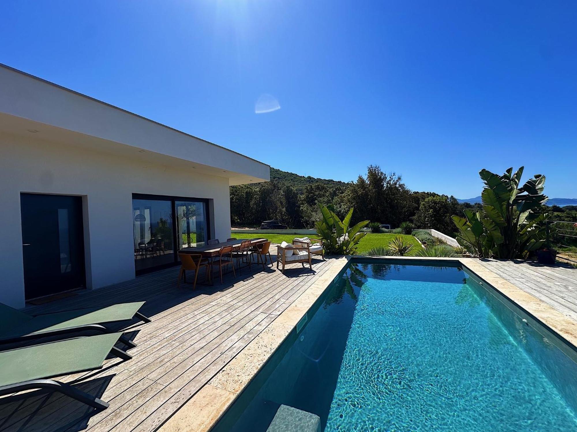 Villas De Standing Avec Magnifique Vue Mer Et Piscines Privees, Sagone Sagone  Exterior foto
